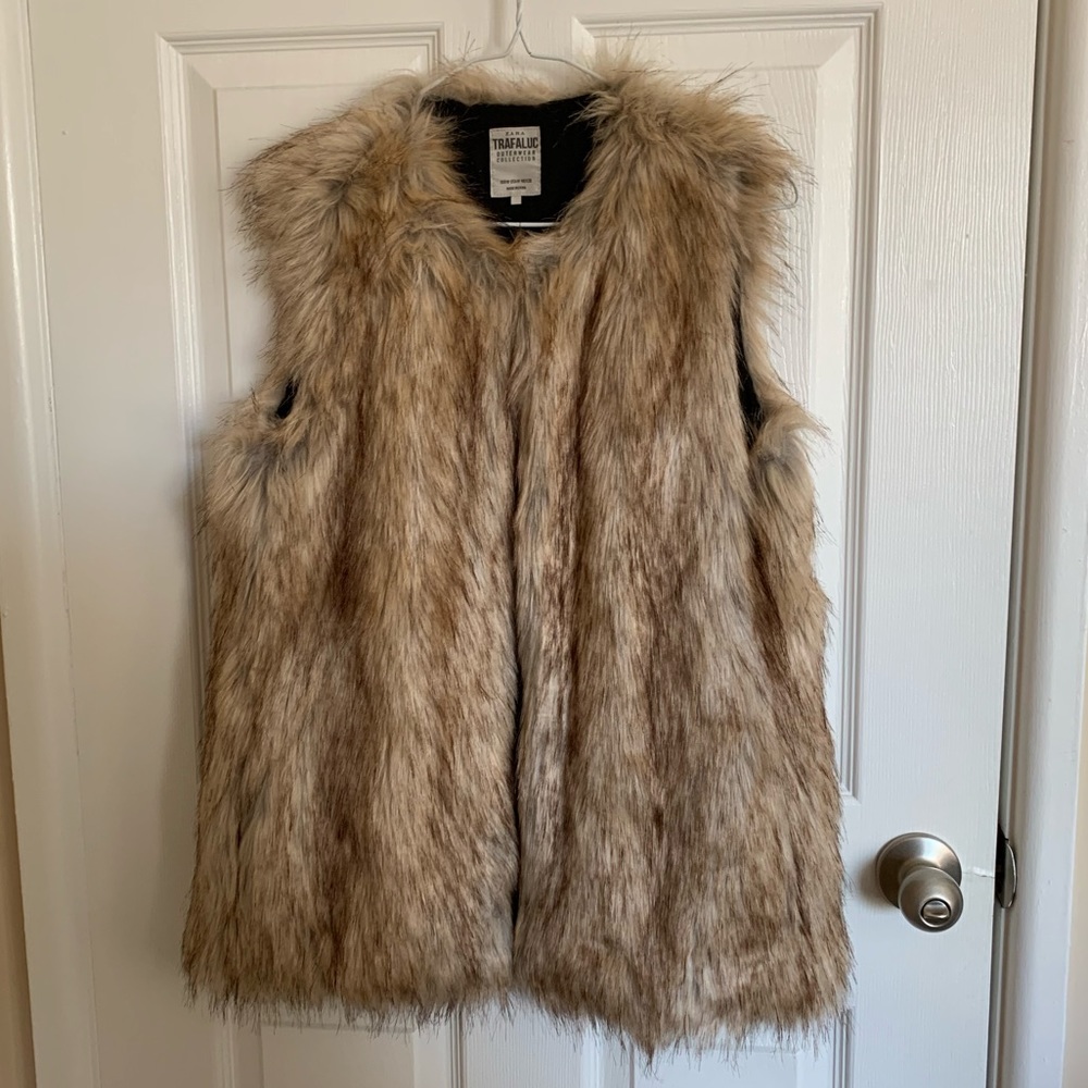 Zara faux fur vest